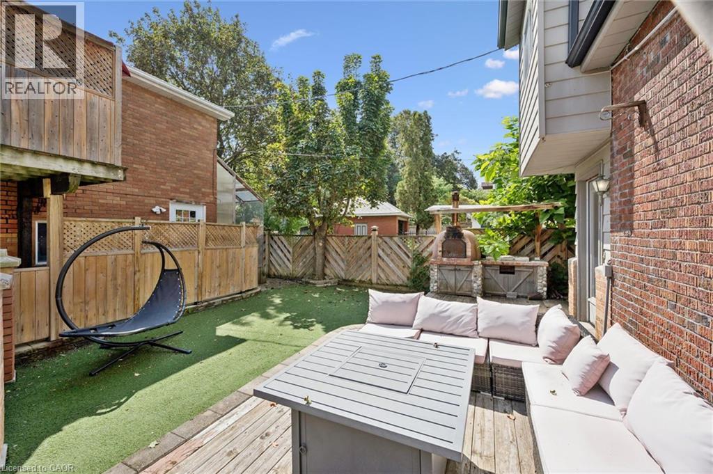 28 Oxford Street Property Photo 37