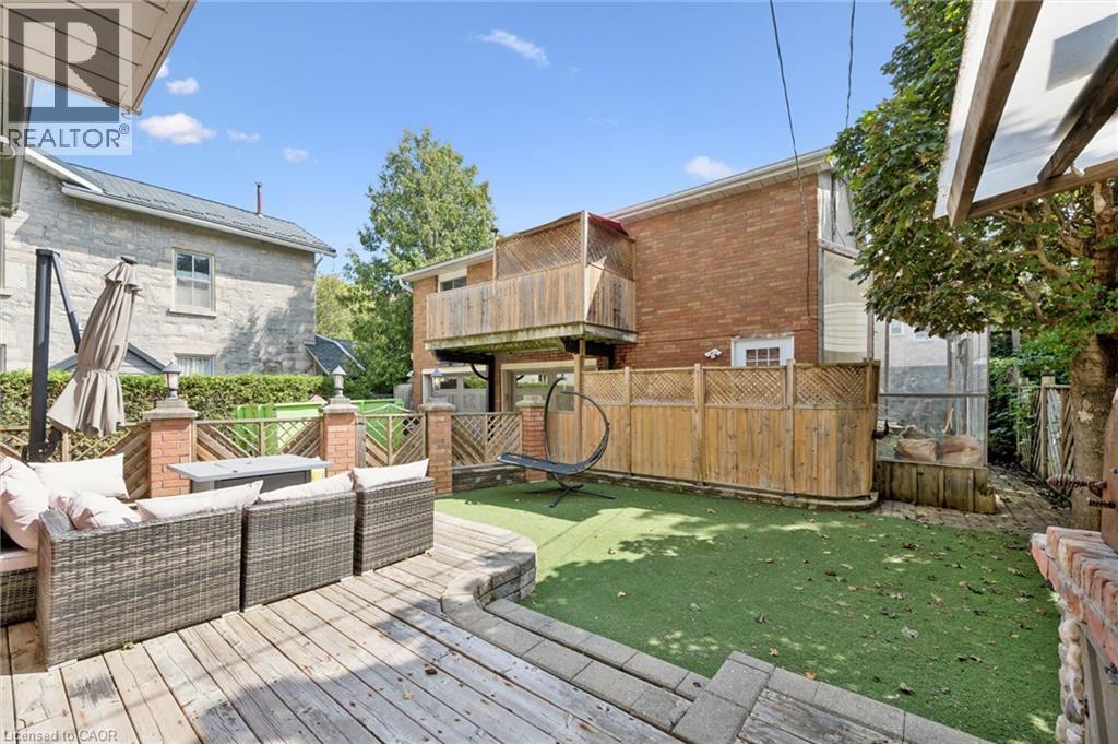 28 Oxford Street Property Photo 38