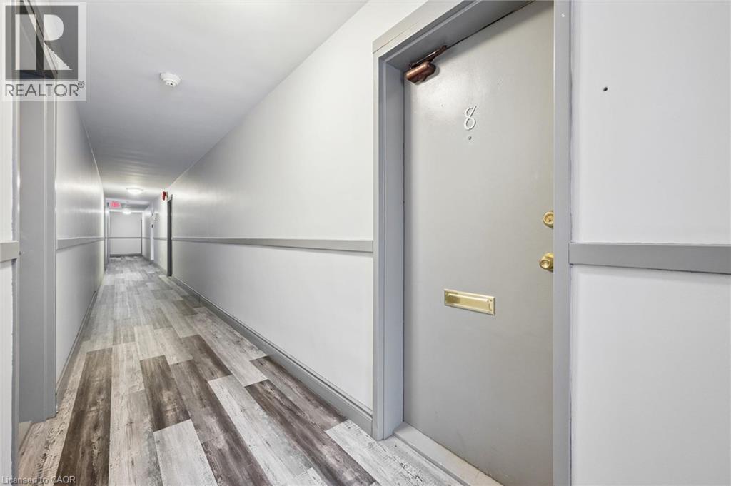 25 Walton Avenue Property Photo 3