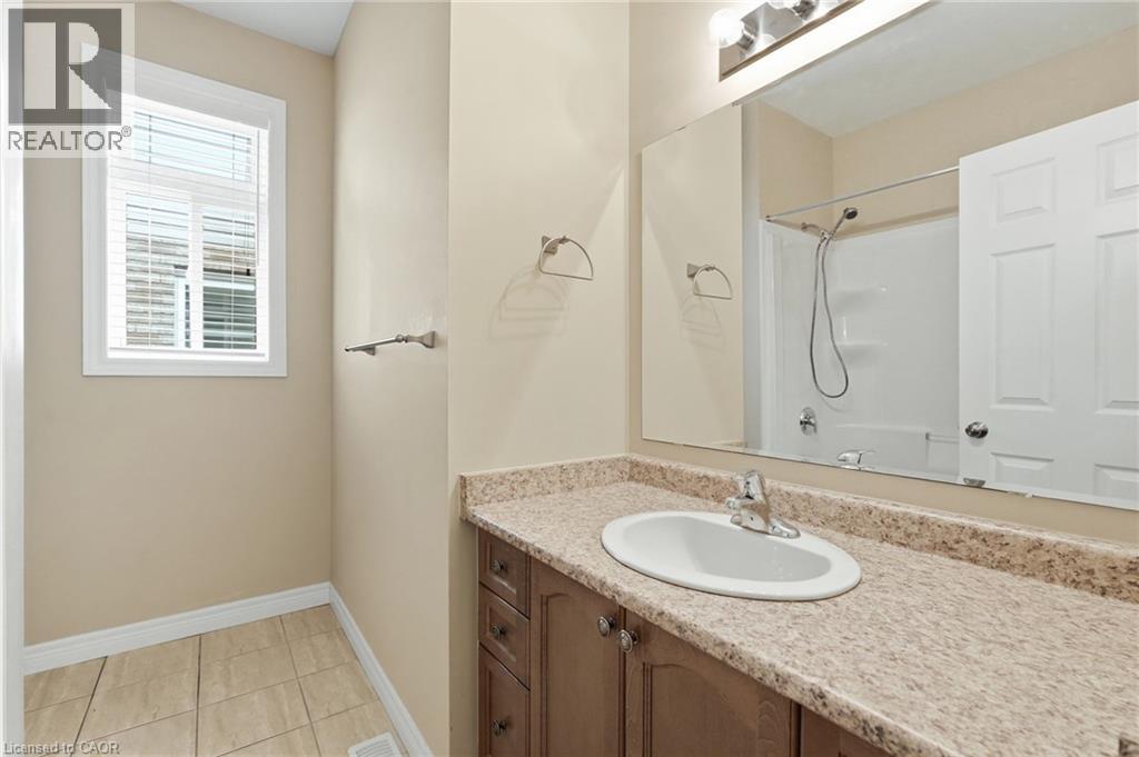33 Norma Crescent Property Photo 24