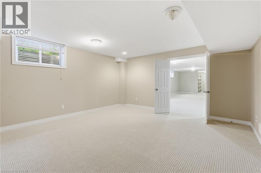 33 Norma Crescent Property Photo 35