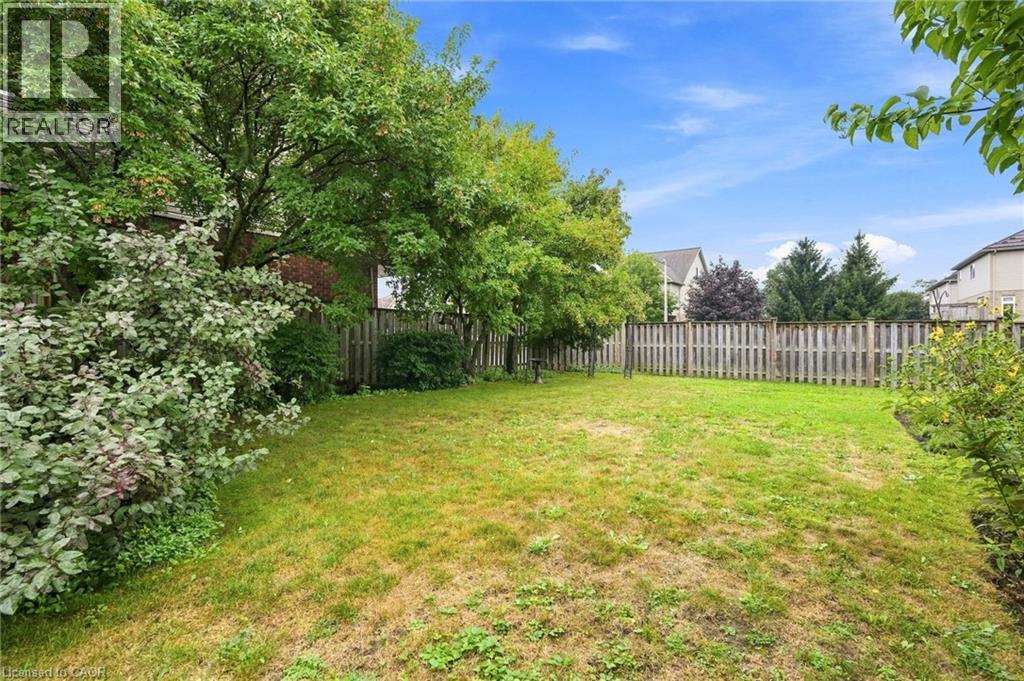 33 Norma Crescent Property Photo 43