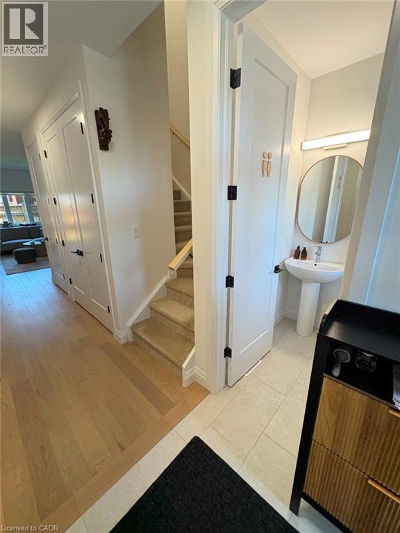 165 Tiffany Street Property Photo 4