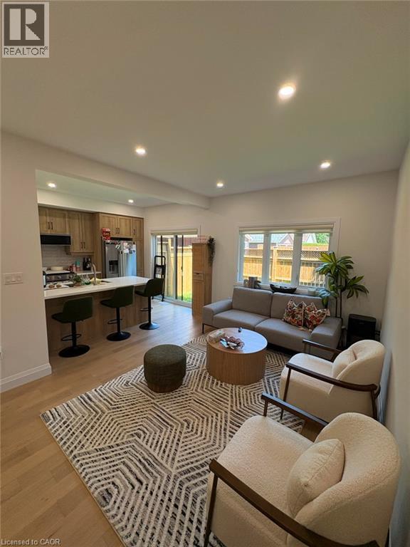 165 Tiffany Street Property Photo 5