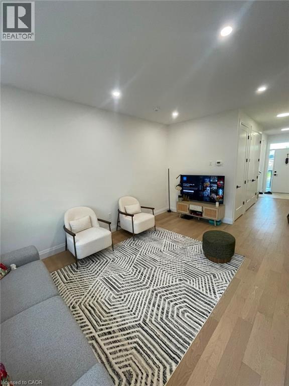 165 Tiffany Street Property Photo 18