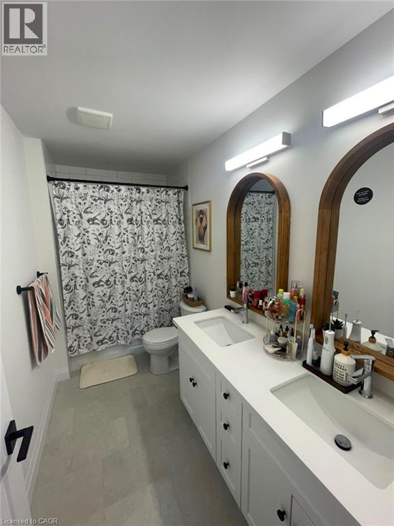 165 Tiffany Street Property Photo 23