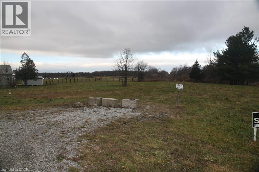 945 Robinson Road Property Photo 2