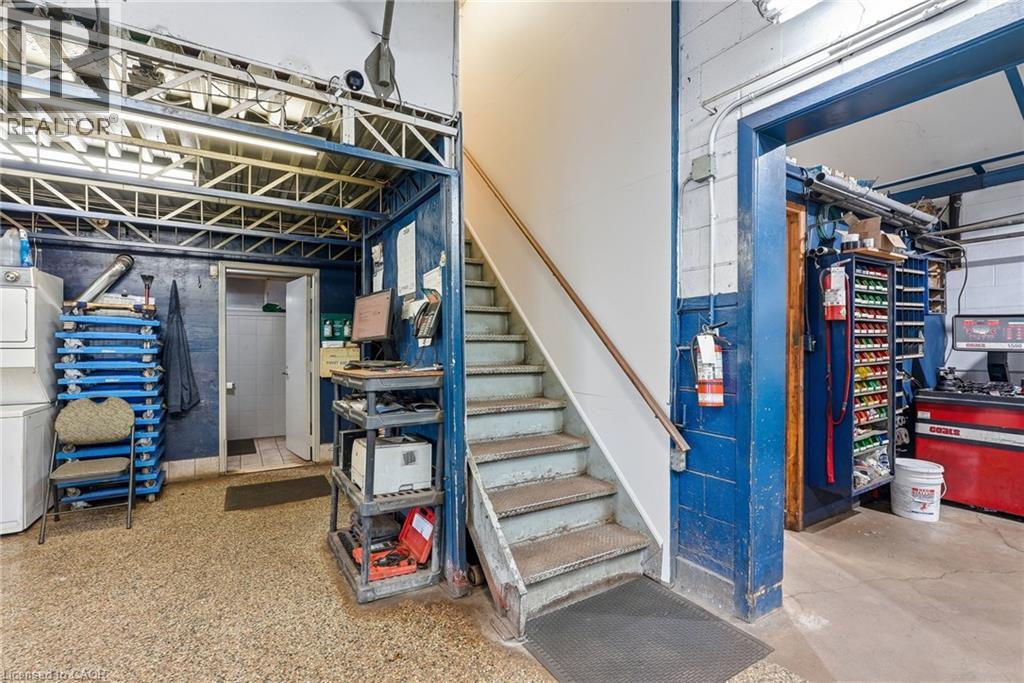 151 Hester Street Property Photo 17