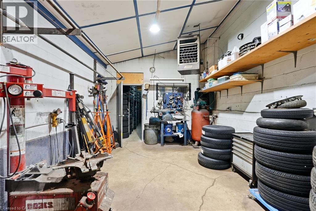 151 Hester Street Property Photo 30