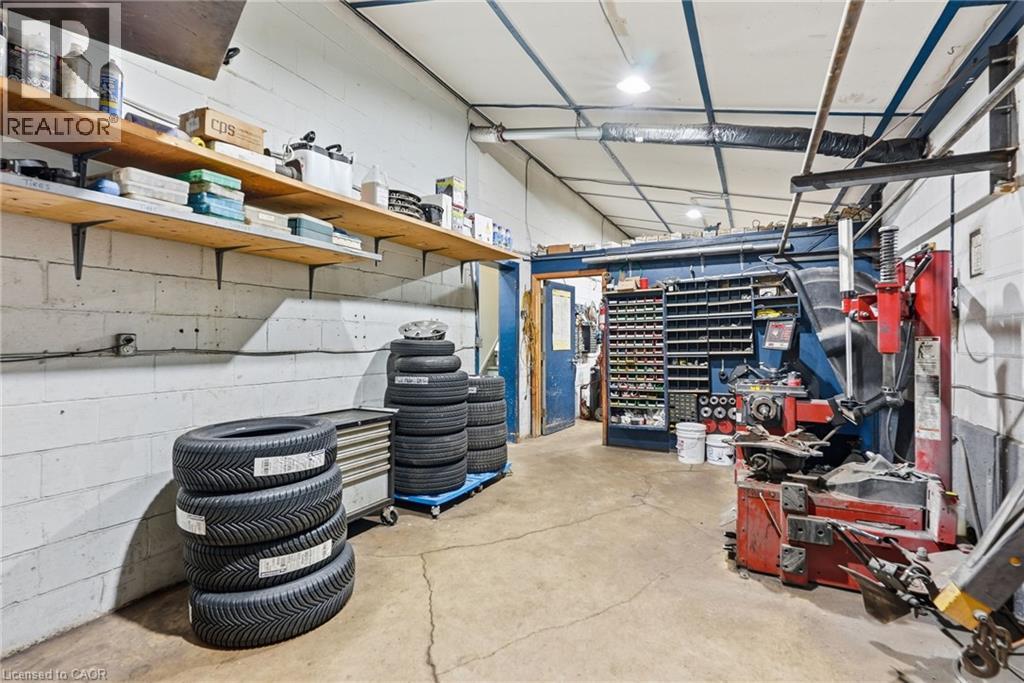 151 Hester Street Property Photo 31