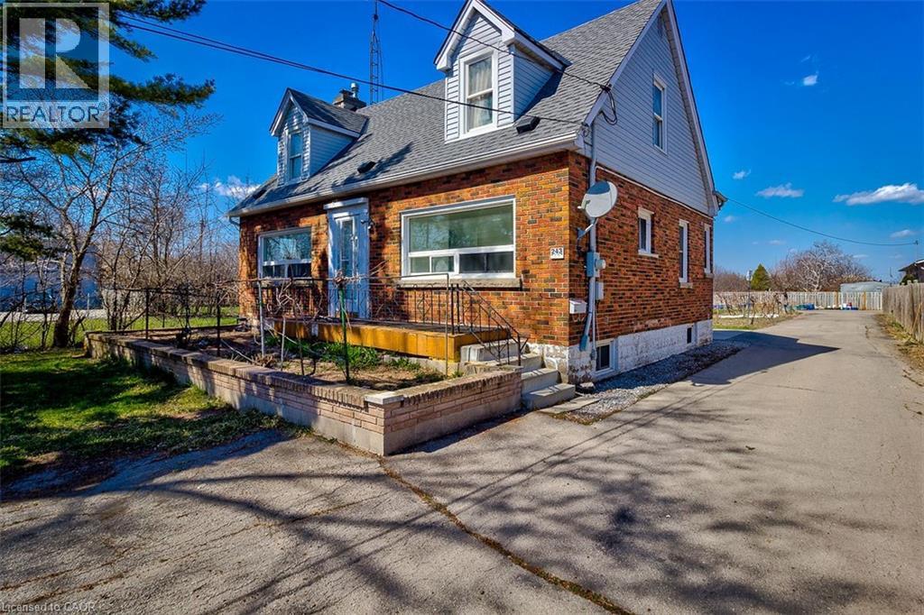 243 8 Highway Property Photo 1