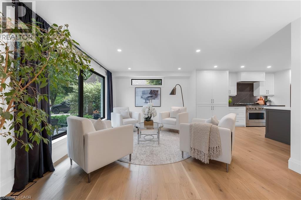 16 Whitehall Gate Property Photo 10