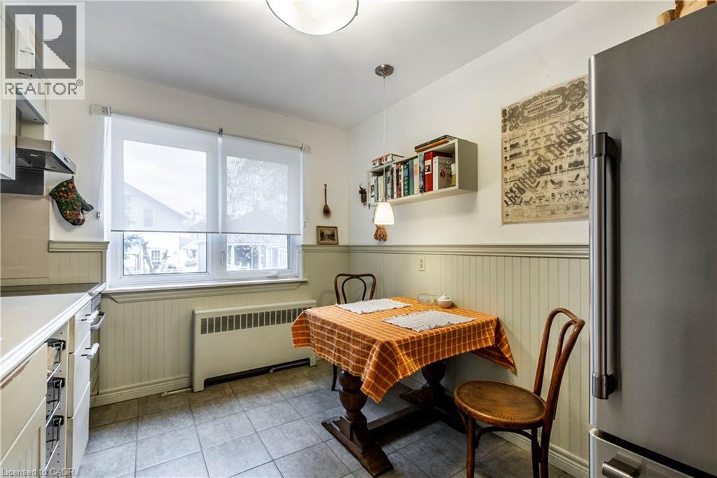 13 Mcmaster Avenue Property Photo 19