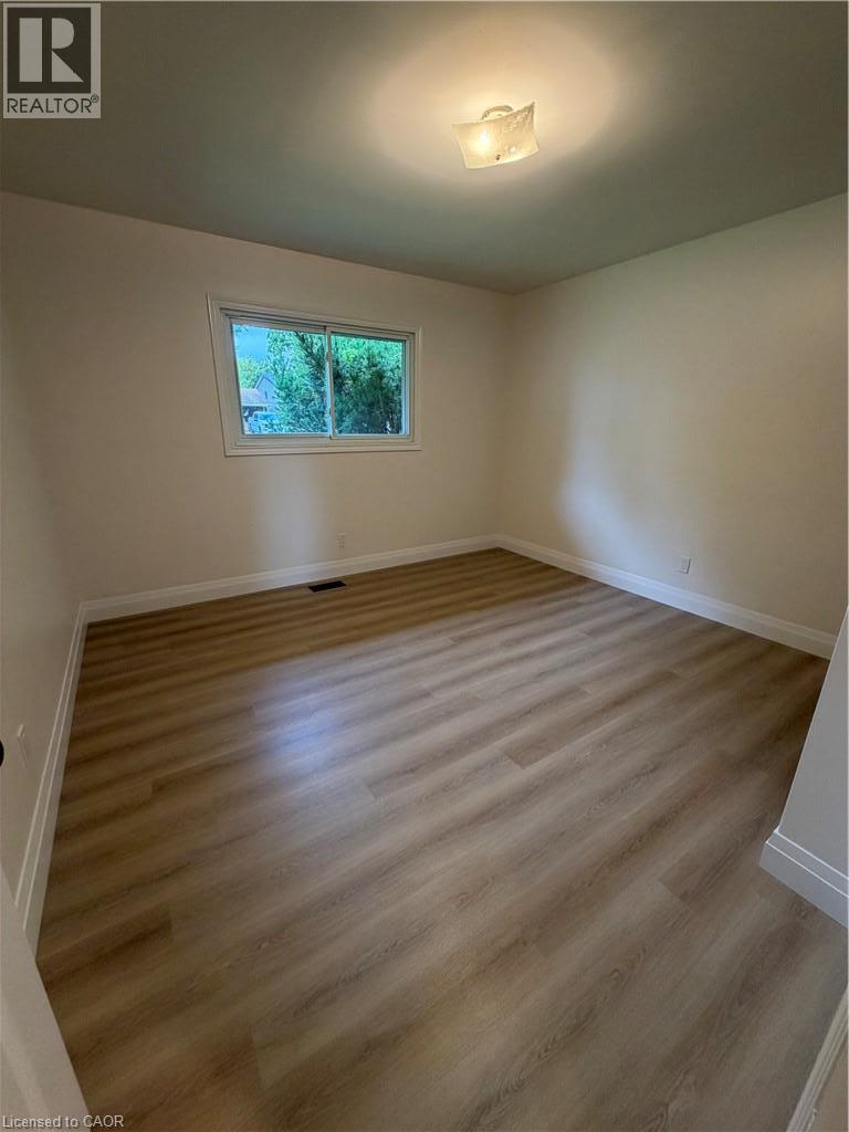 29 Pusey Boulevard Unit# 1 Property Photo 11
