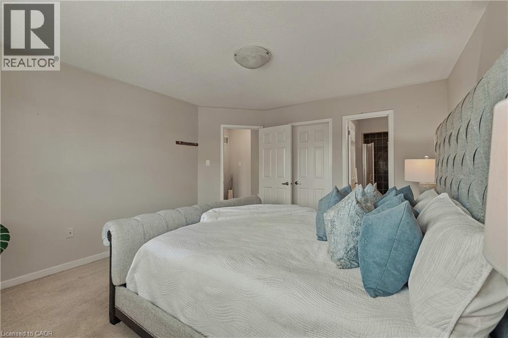 629 Gervais Terrace Property Photo 21