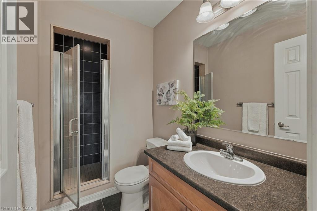 629 Gervais Terrace Property Photo 22