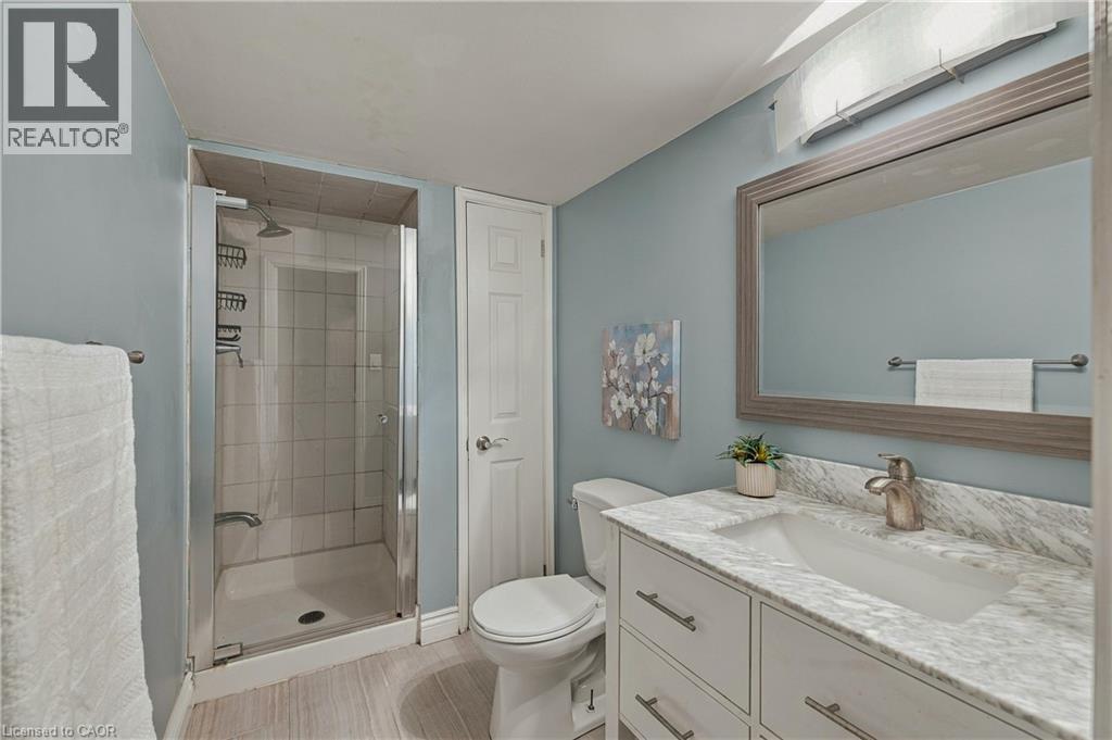 629 Gervais Terrace Property Photo 34