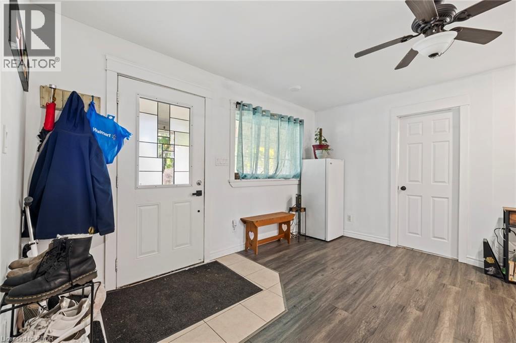 54 E Chestnut Street E Property Photo 4