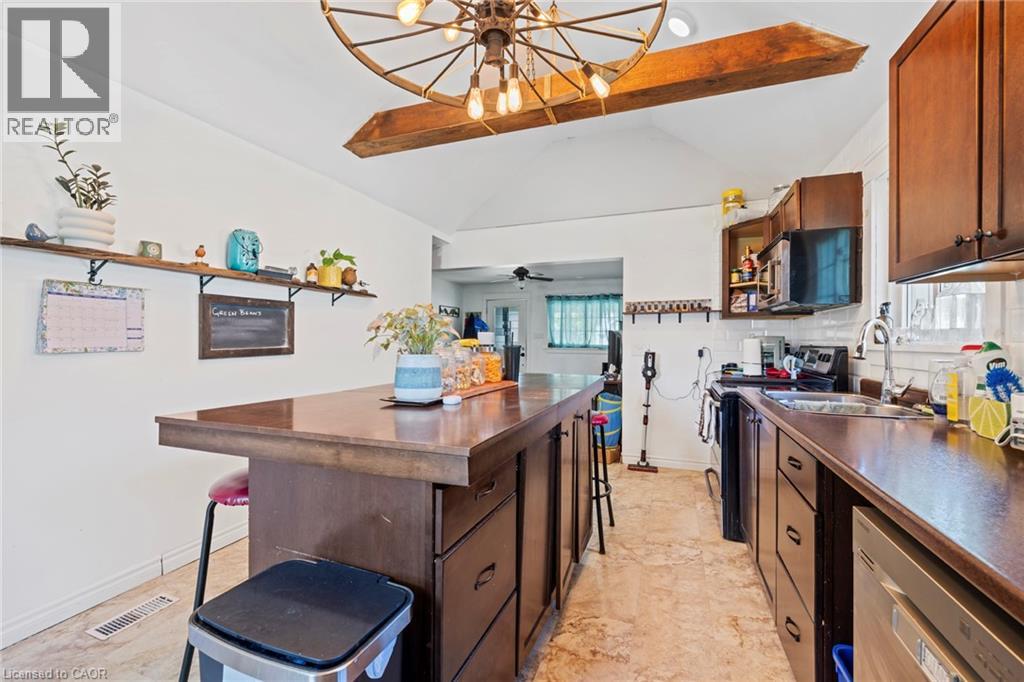 54 E Chestnut Street E Property Photo 10
