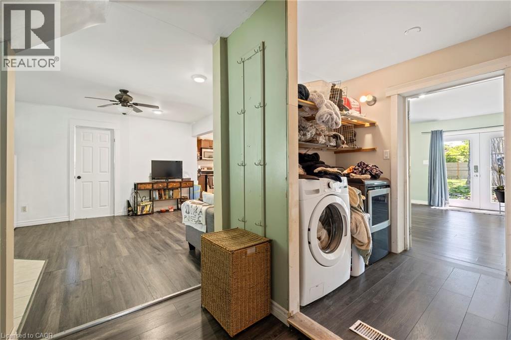 54 E Chestnut Street E Property Photo 18
