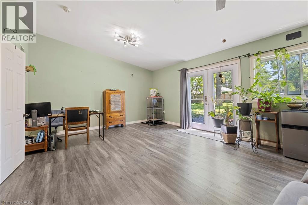 54 E Chestnut Street E Property Photo 19