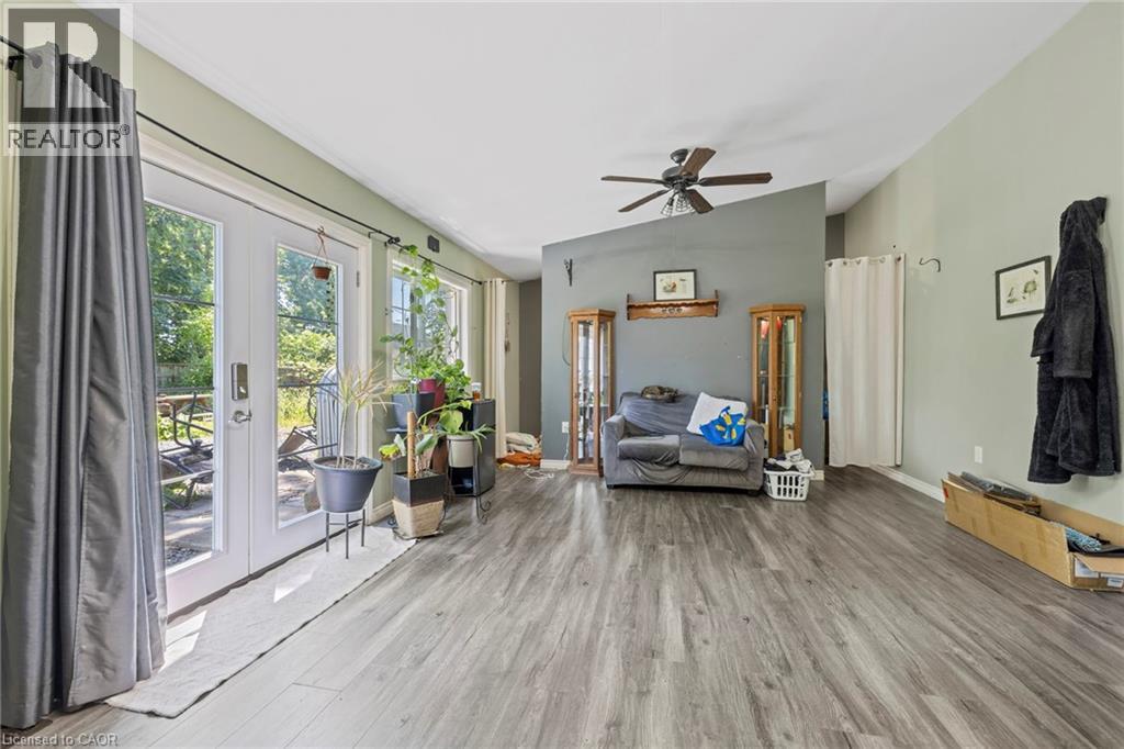 54 E Chestnut Street E Property Photo 21