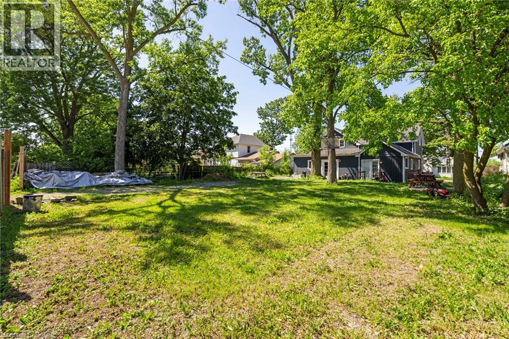 54 E Chestnut Street E Property Photo 45
