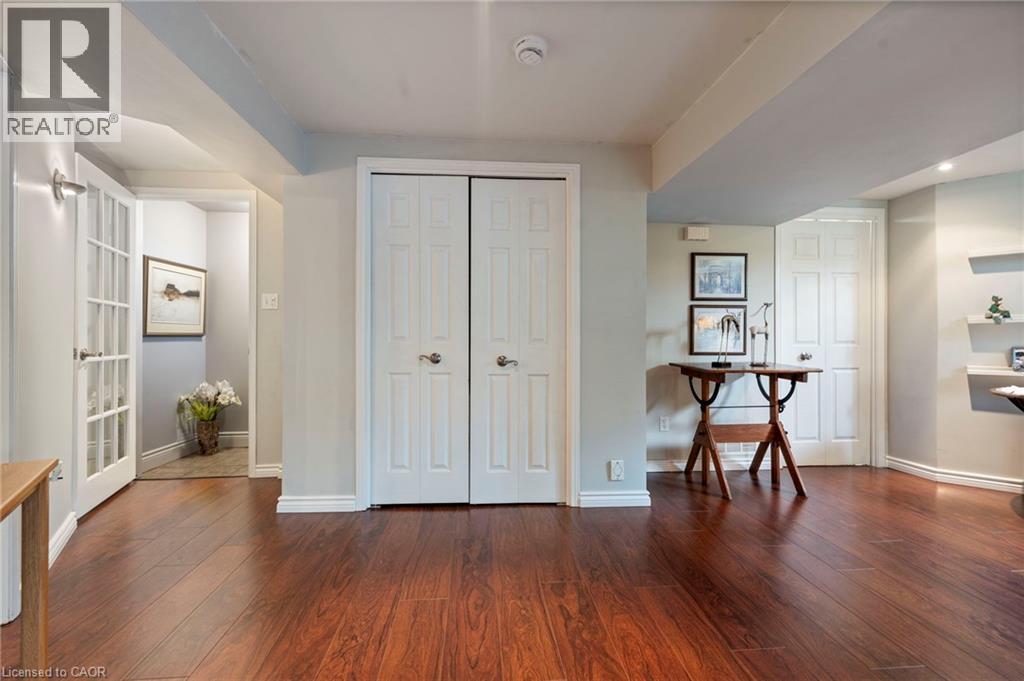 10 Cobblestone Drive Unit# 25 Property Photo 25