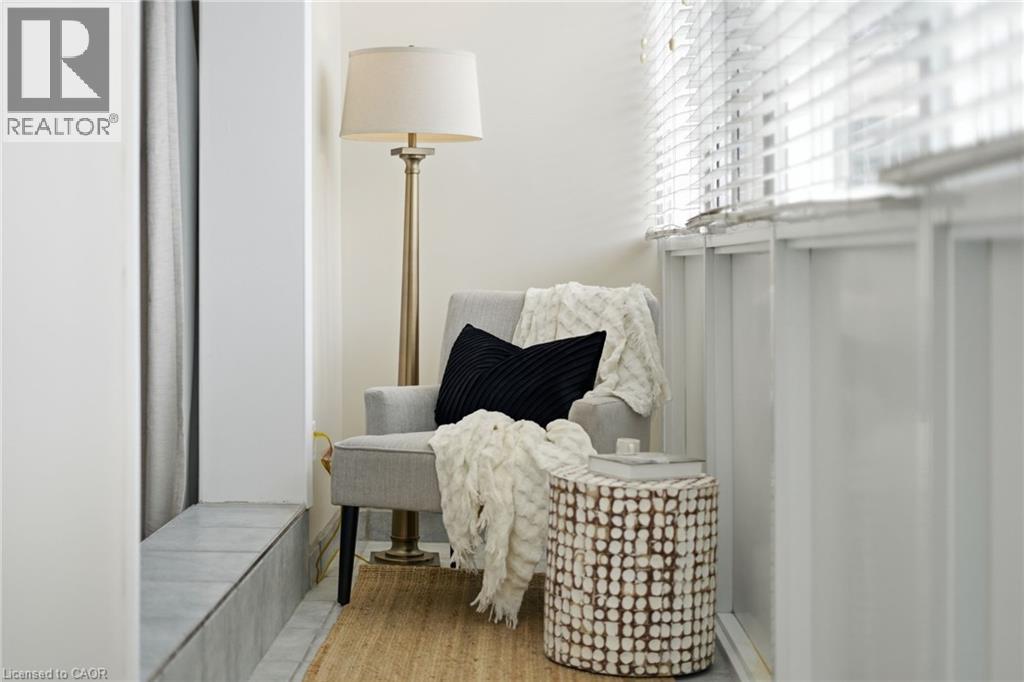 101 Queen Street S Unit# Ph 802 Property Photo 17