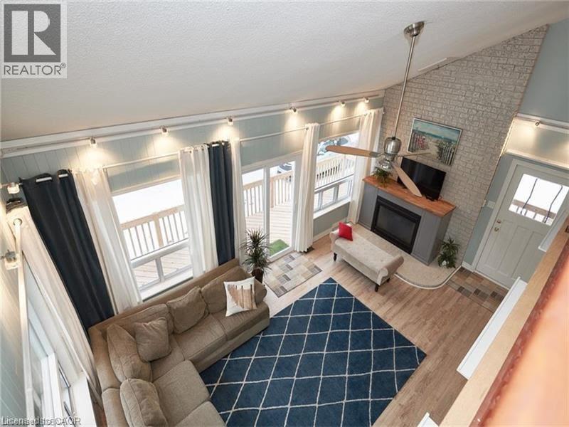 53 Lindale Avenue Property Photo 12
