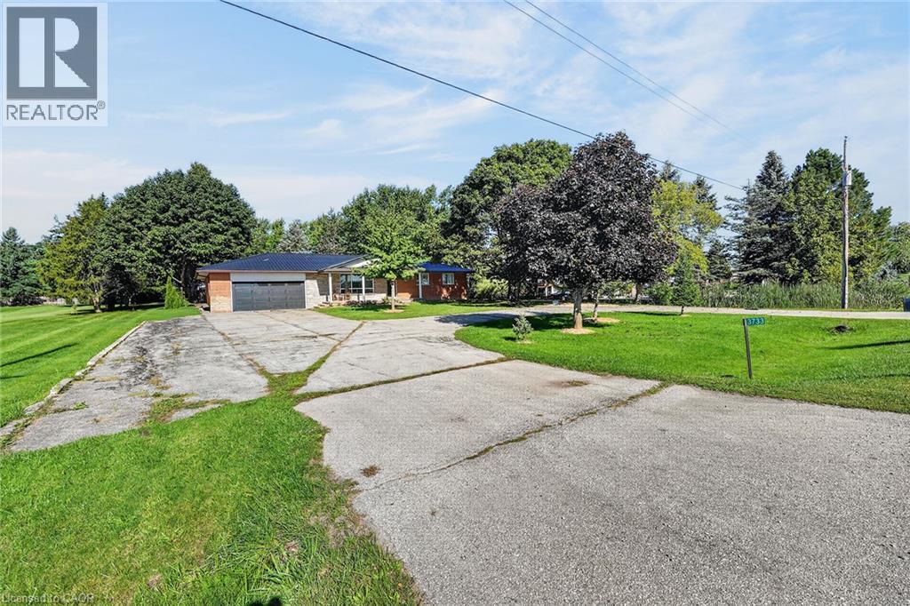 3733 Highway 3 Property Photo 2