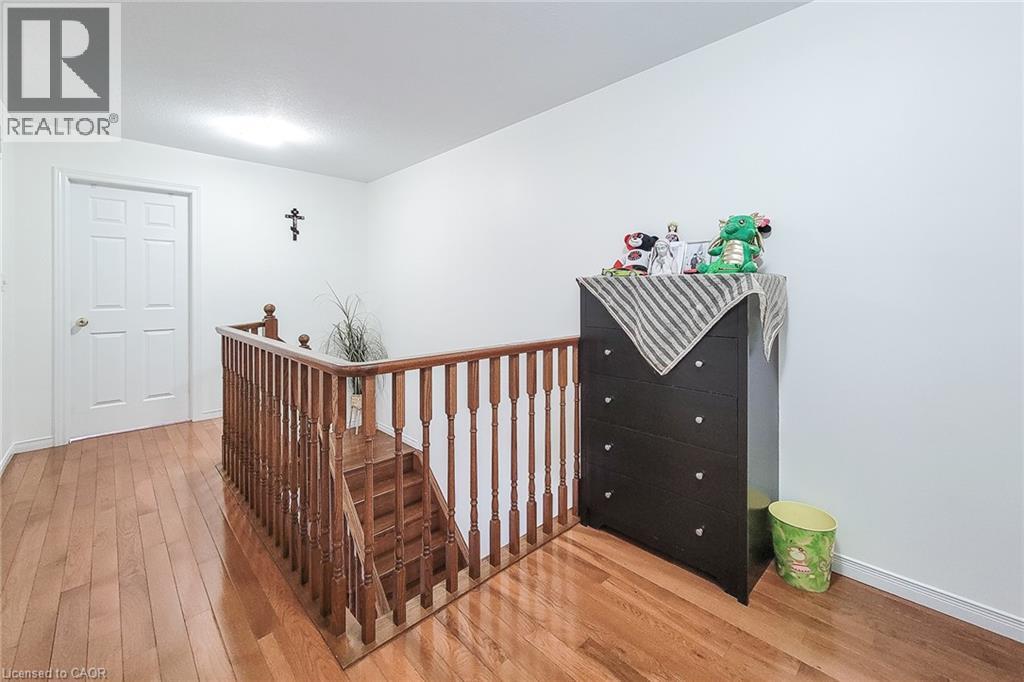 21 Jonathon Court Property Photo 19
