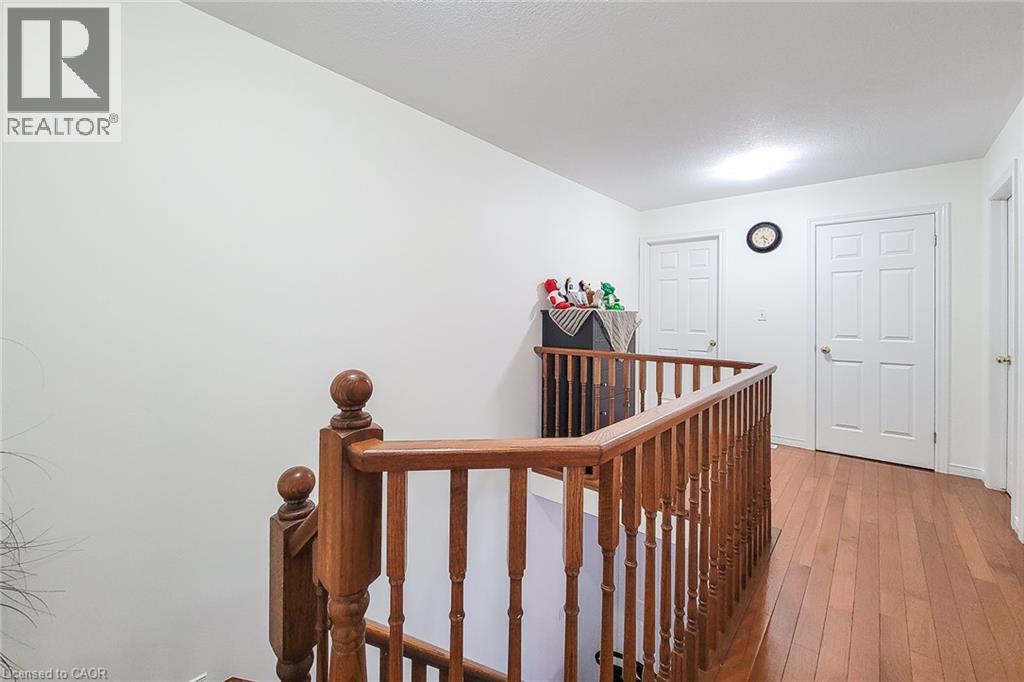 21 Jonathon Court Property Photo 25