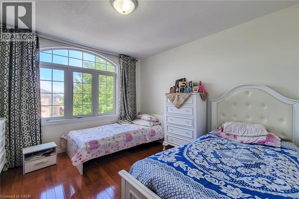 21 Jonathon Court Property Photo 26