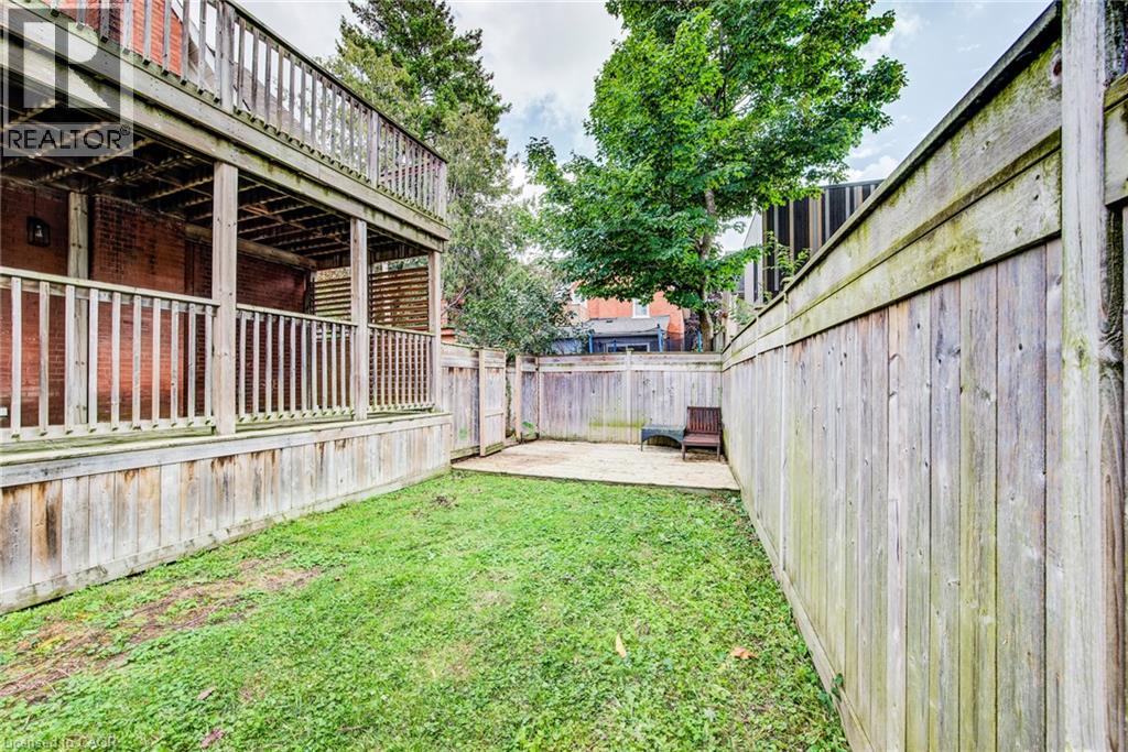 81 Willow Street Property Photo 13