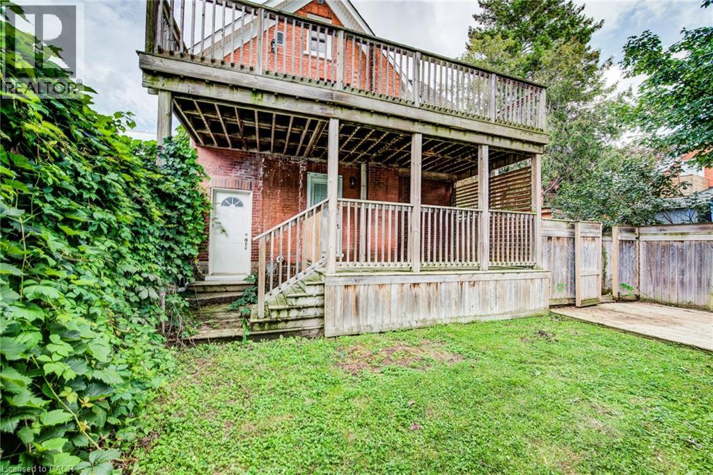 81 Willow Street Property Photo 14