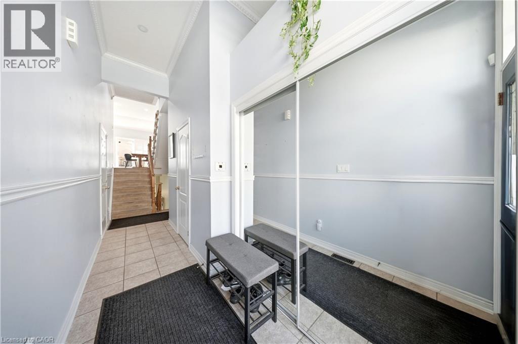 6 Purple Finch Court Property Photo 10