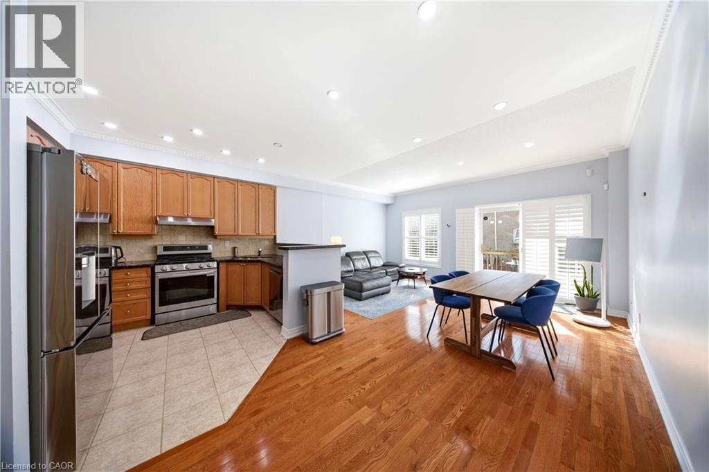 6 Purple Finch Court Property Photo 17