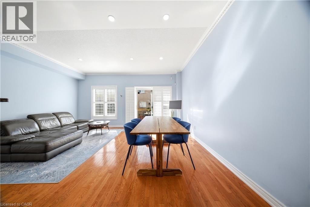 6 Purple Finch Court Property Photo 21