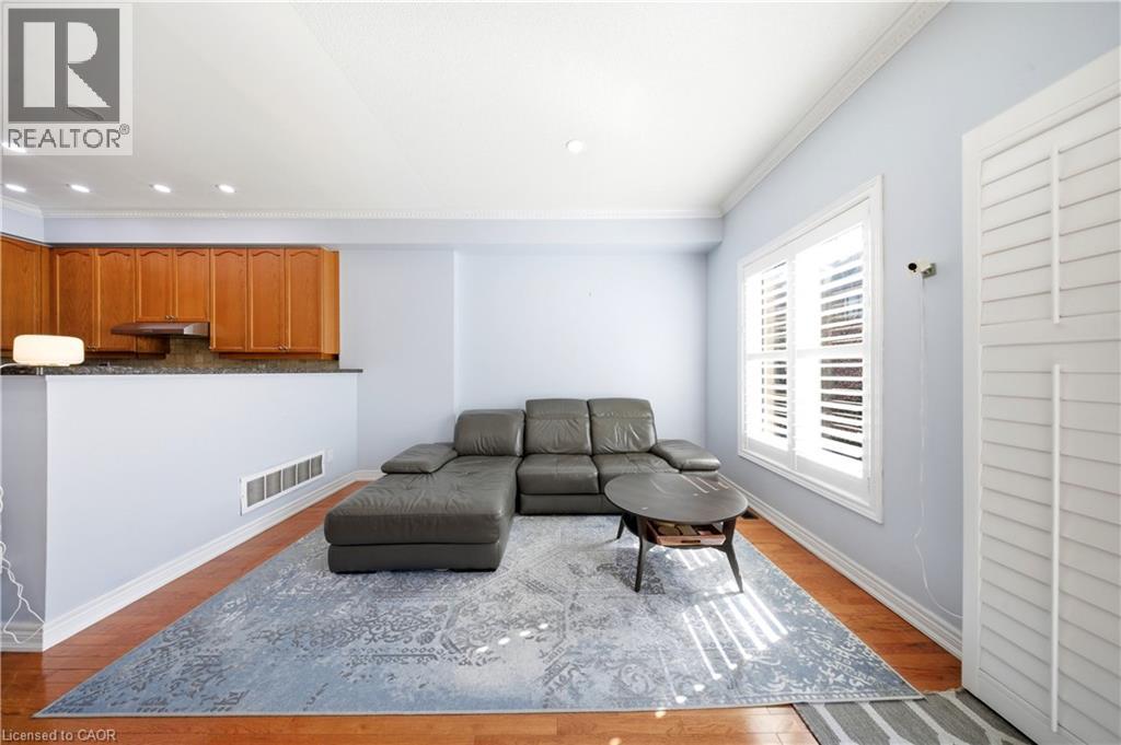 6 Purple Finch Court Property Photo 23