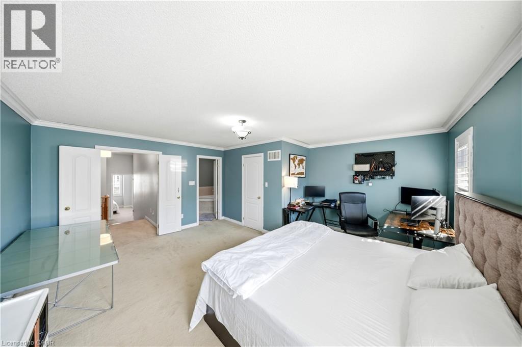 6 Purple Finch Court Property Photo 29