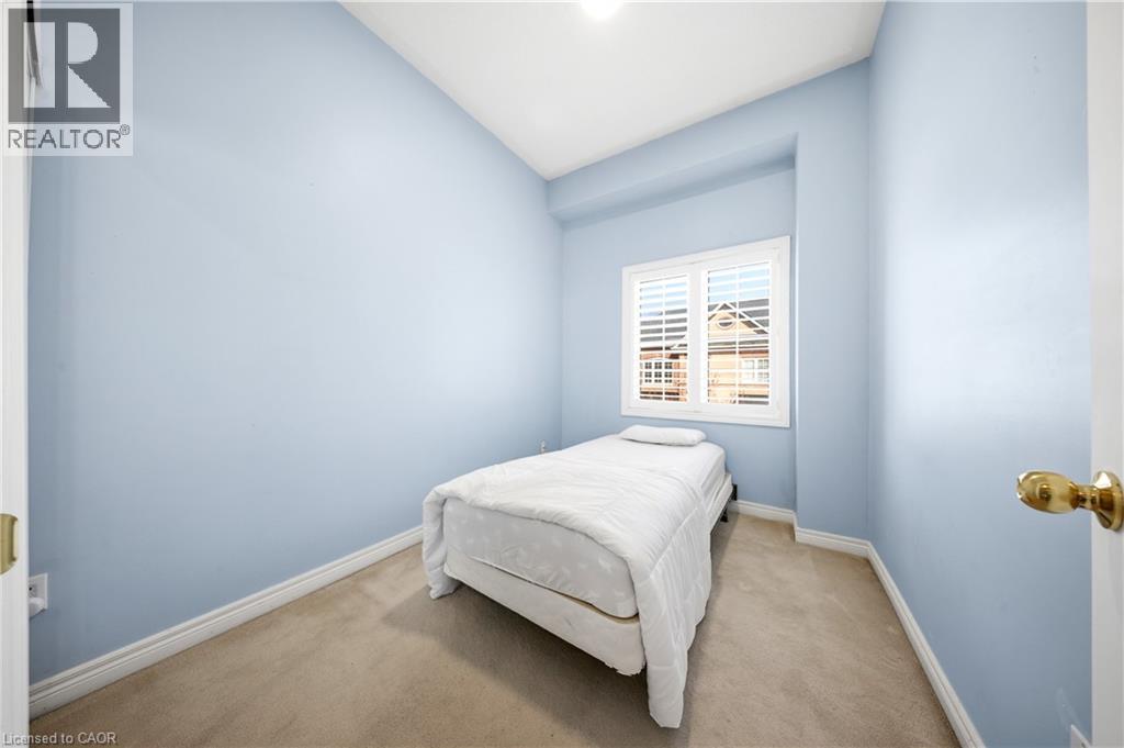 6 Purple Finch Court Property Photo 34