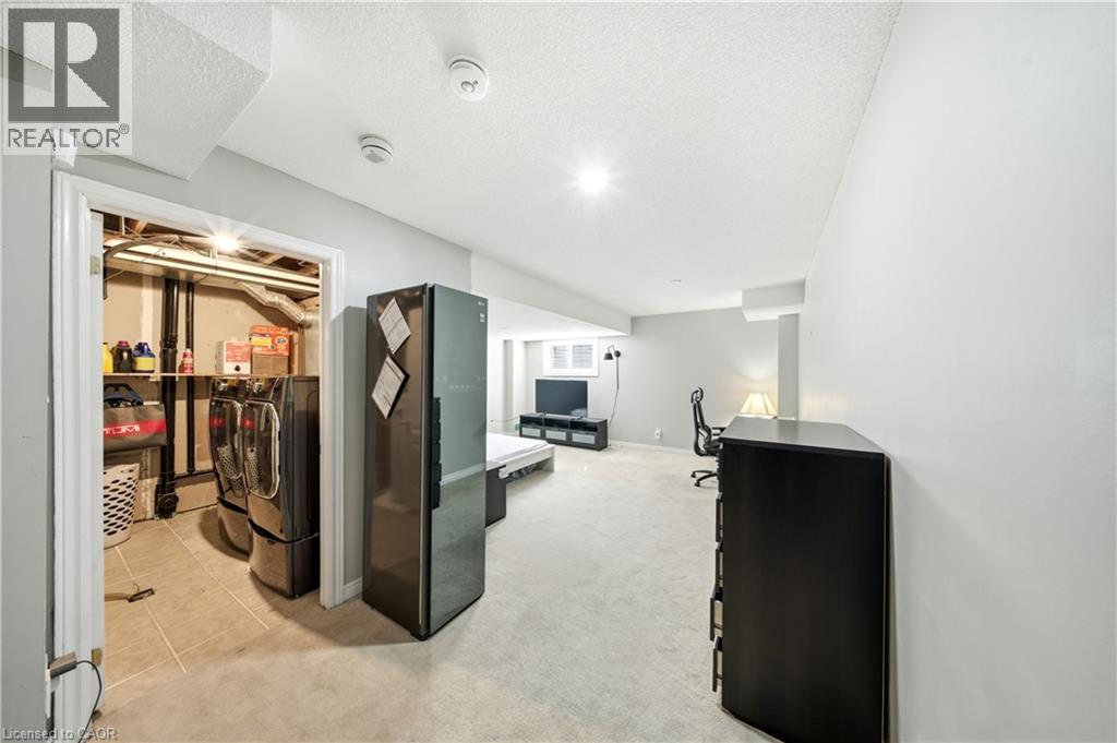 6 Purple Finch Court Property Photo 37