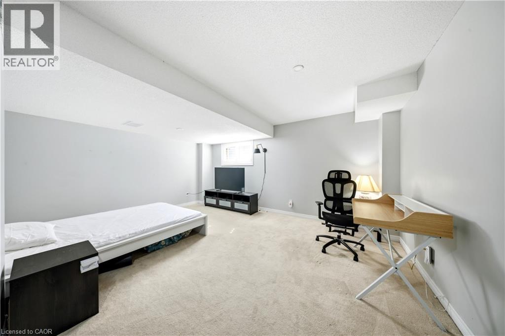 6 Purple Finch Court Property Photo 39