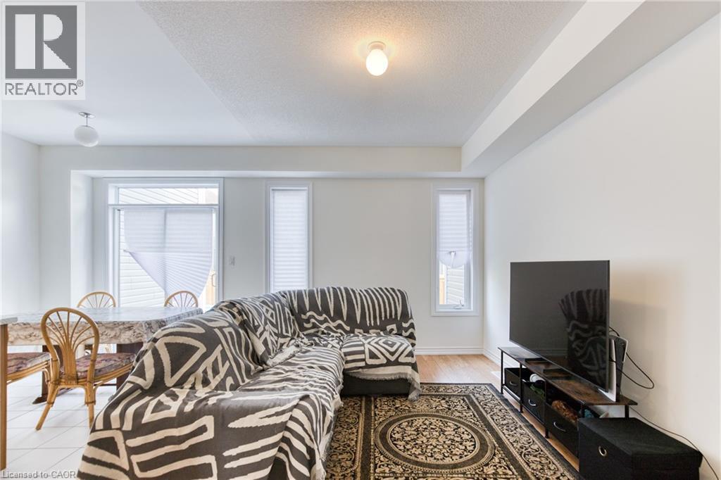 12 Hylton Drive Property Photo 6