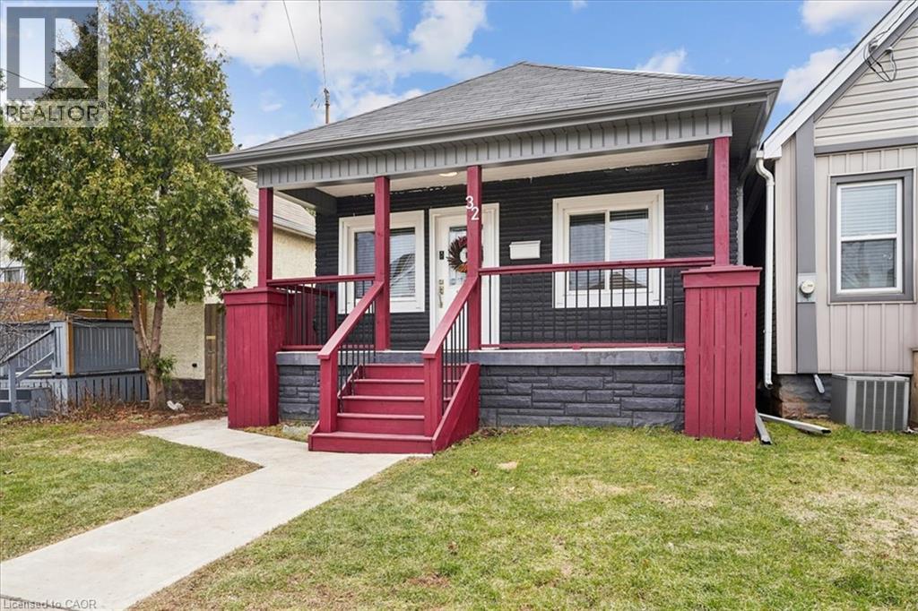 32 Allan Avenue Property Photo 1