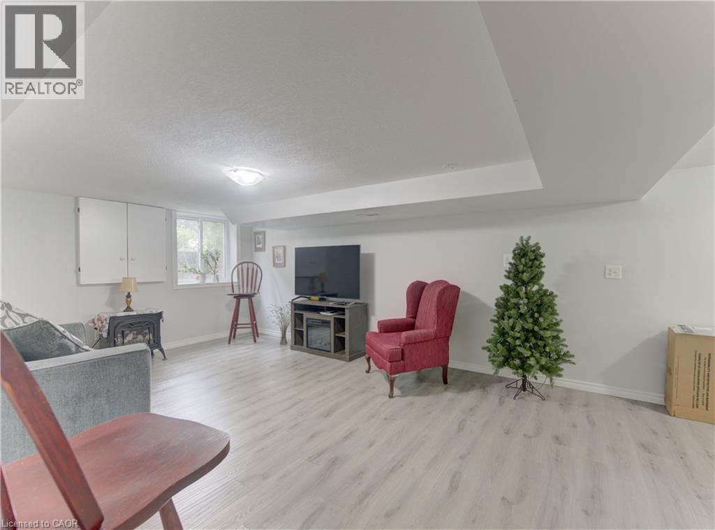 104 Mausser Avenue Property Photo 32