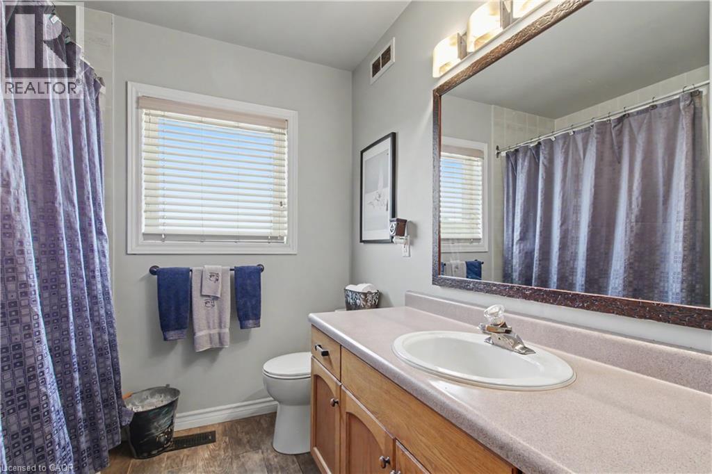 5030 Blackheath Road Property Photo 18