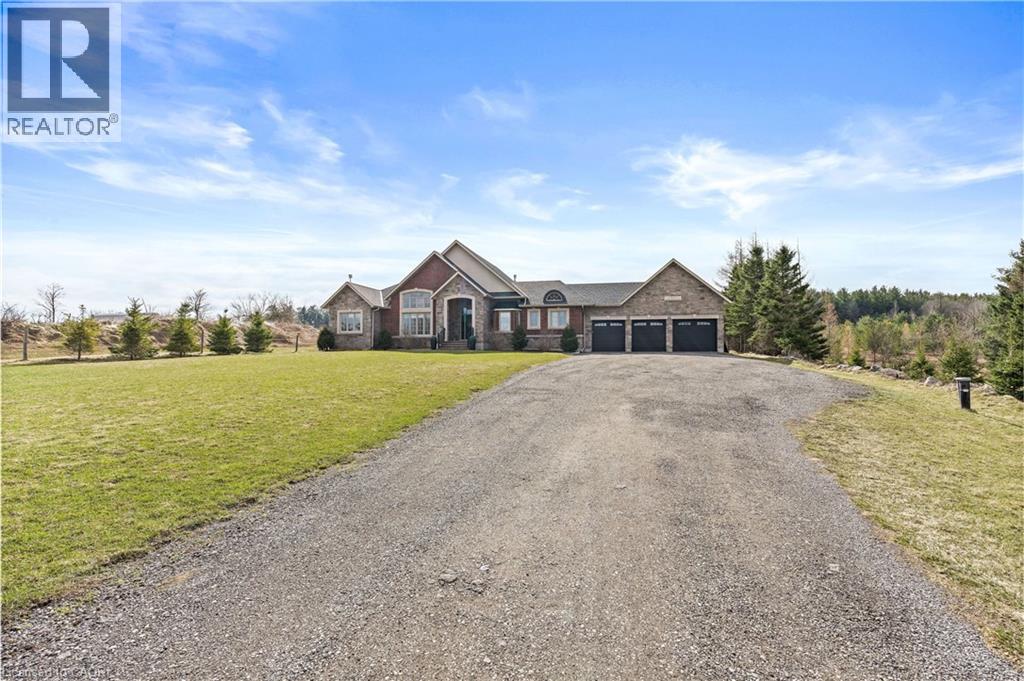 9677 Tenth Sideroad Property Photo 3