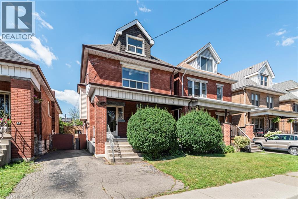 75 KENSINGTON Avenue N Property Photo 1